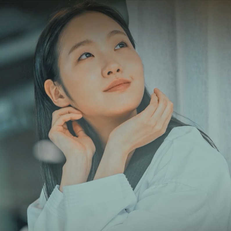 Kim Go Eun in The King: Eternal Monarch Korean Drama (2020)
نقد و بررسی سریال کره ای پادشاه: سلطنت ابدی (The King: Eternal Monarch)