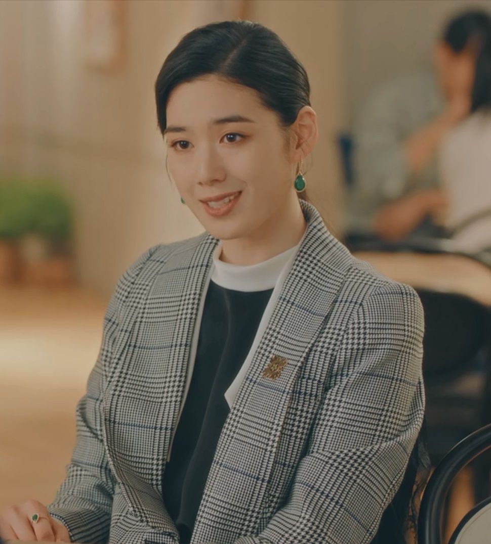 Jung Eun Chae in The King: Eternal Monarch Korean Drama (2020)
نقد و بررسی سریال کره ای پادشاه: سلطنت ابدی (The King: Eternal Monarch)